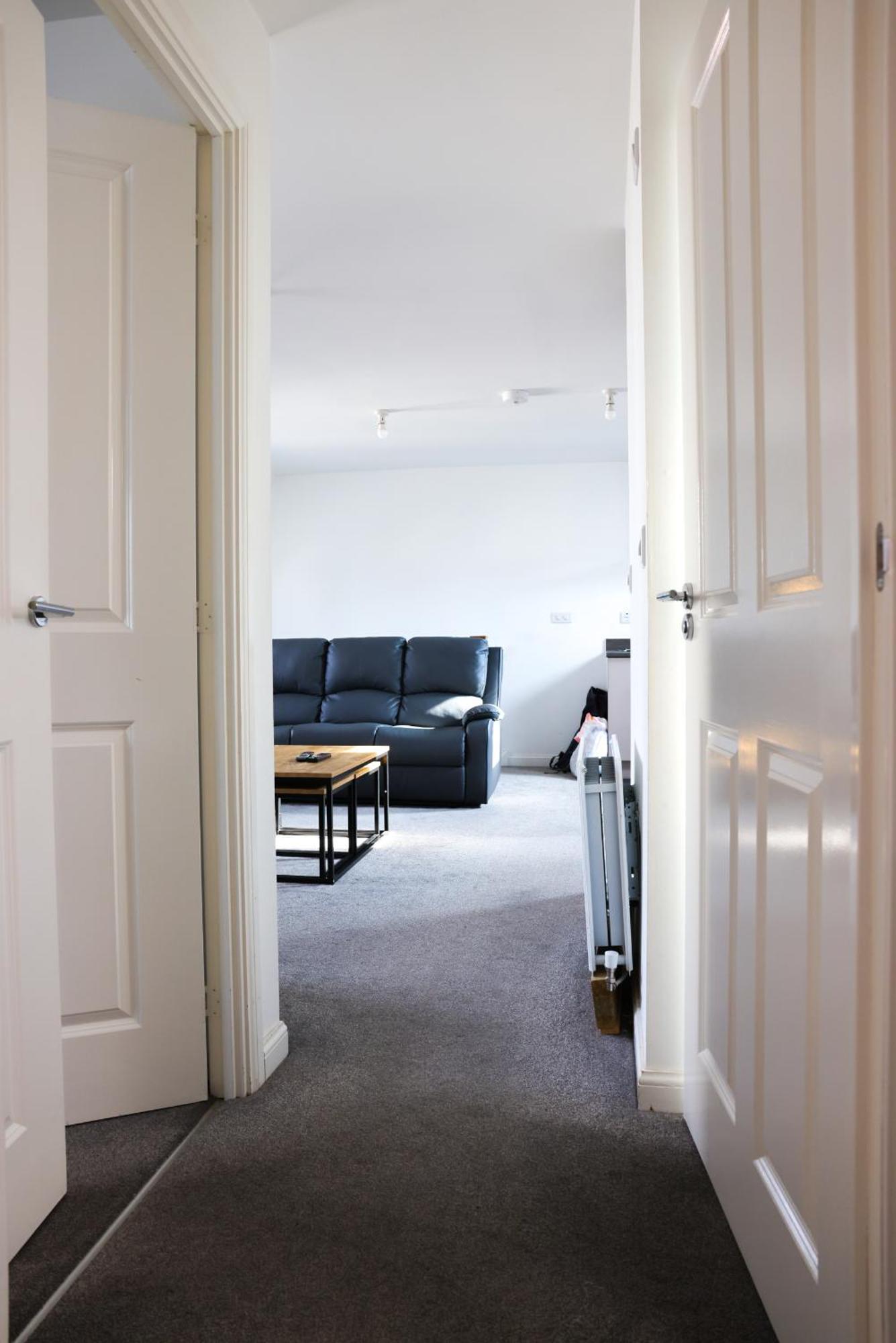 Stunning Two-Bedroom Apartment At A3Ree, Free Parking, Near Cribbs Causeway Mall Bristol Buitenkant foto